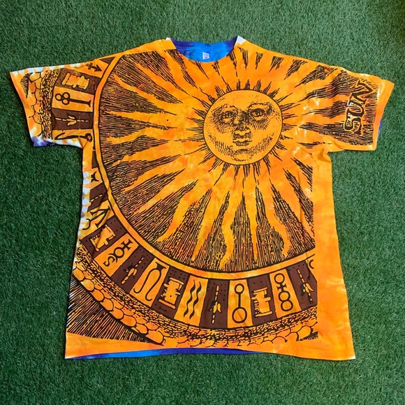 Sun and Moon Liquid Blue T-shirt - Picture 1 of 7